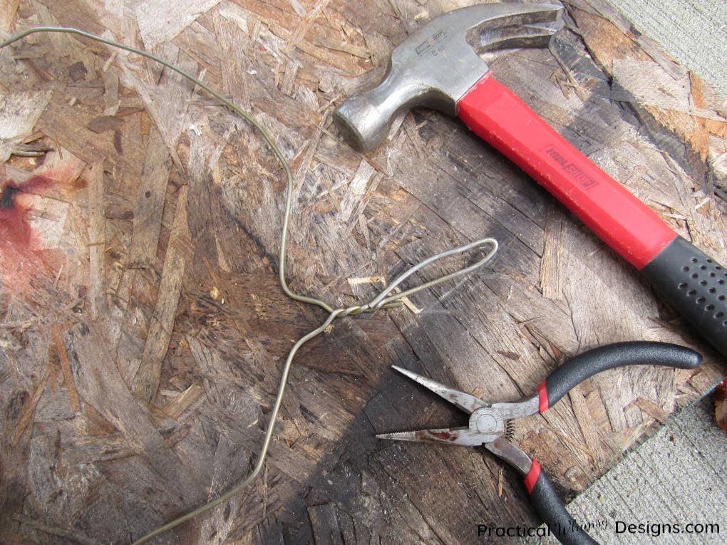 Bending hanger hook with hammer and pliers