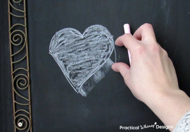 Connecting 3D shadow on heart with chalk line