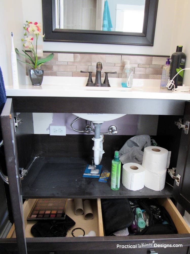 Sink before organization: hers.